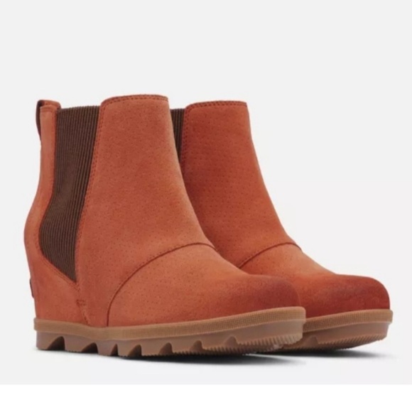 New! Sorel Joan of Arctic Wedge II Chelsea SlipOn Leather Boot Bootie Teak Brown - Picture 1 of 2
